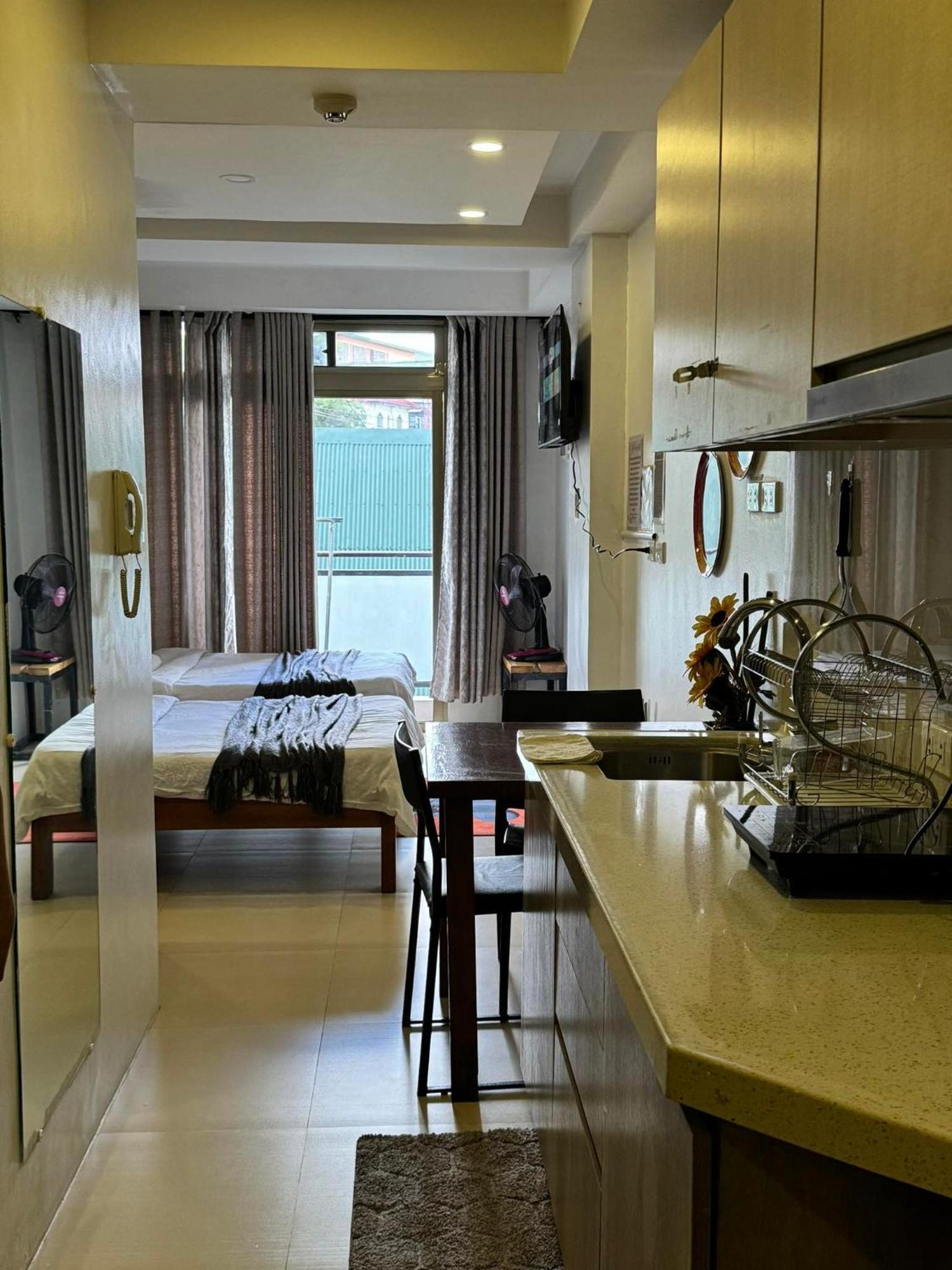 Susana'S Baguio Condotel Baguio City Buitenkant foto