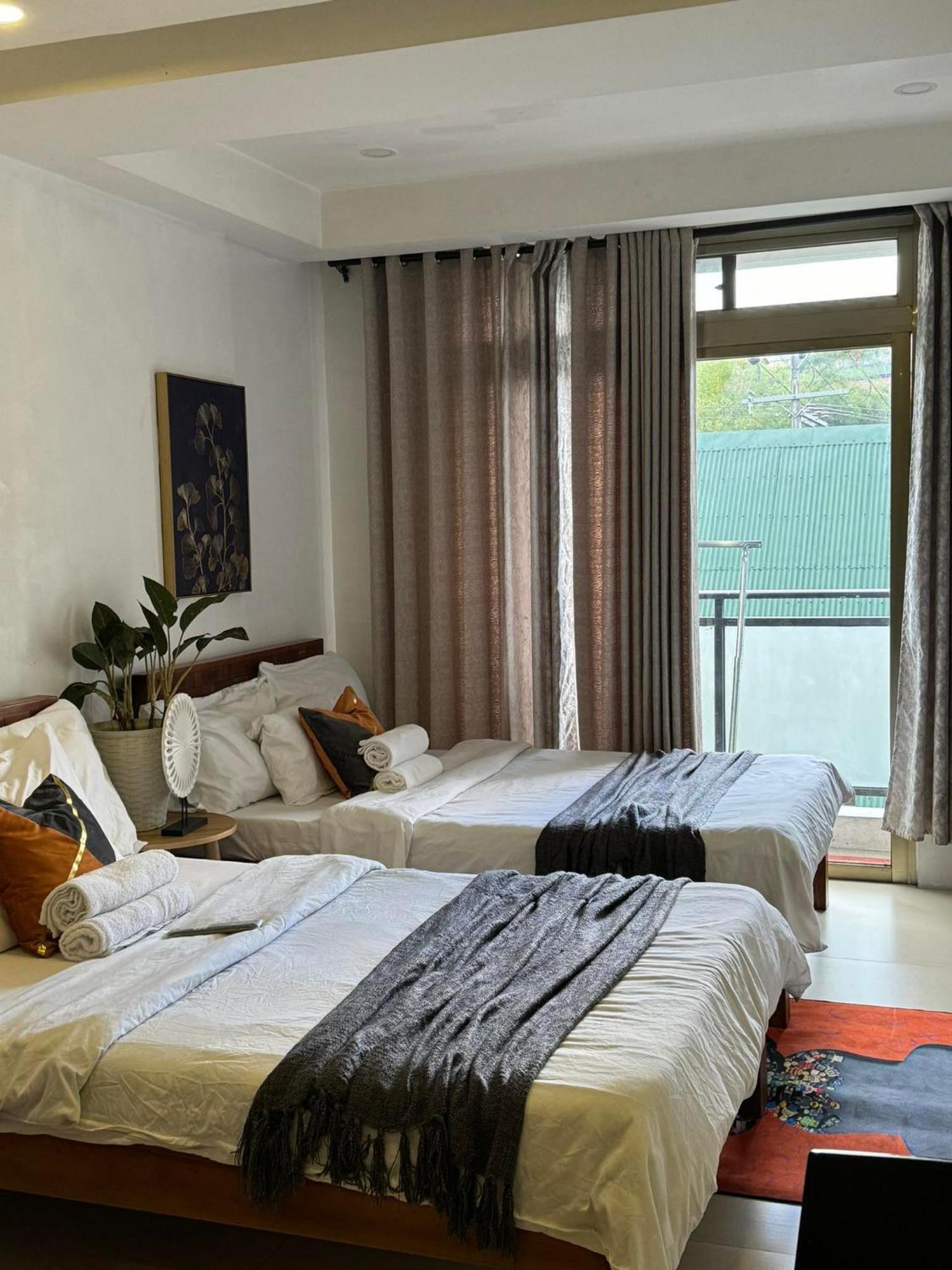 Susana'S Baguio Condotel Baguio City Buitenkant foto